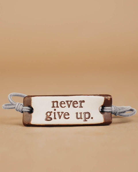 Mudlove Original Bracelet, Never Give Up