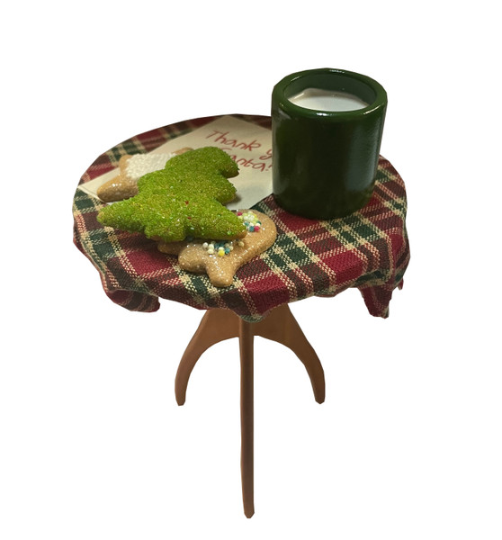 Byers' Choice Milk & Cookies Table (6651)