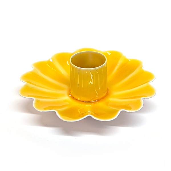 One Hundred 80 Degrees Scalloped Candleholder, Yellow (SI1322A)