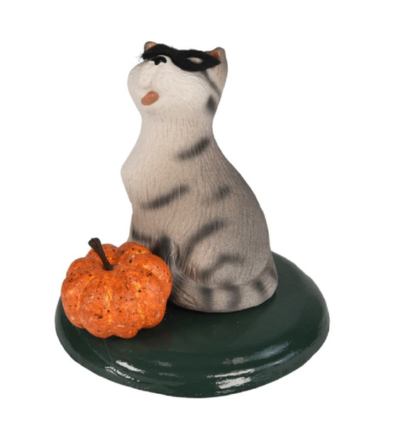 Byers' Choice Cat, Grey Tabby with Pumpkin (712F)