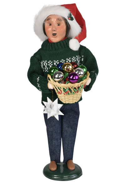 Byers' Choice Caroler, Decorating Family Man (1252M) Byers' Choice Caroler, Decorating Family Man (1252M)