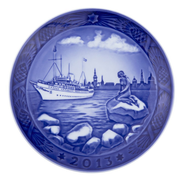 Royal Copenhagen 2013 Christmas Plate, Copenhagen Harbour (1901113)