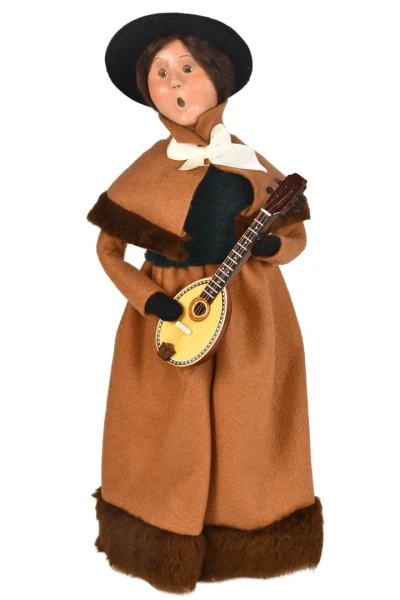 Byers' Choice Caroler, Woman with Mandolin (4253W)