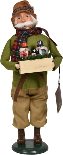 Byers' Choice Caroler, Cry Selling Nutcrackers (4842L)