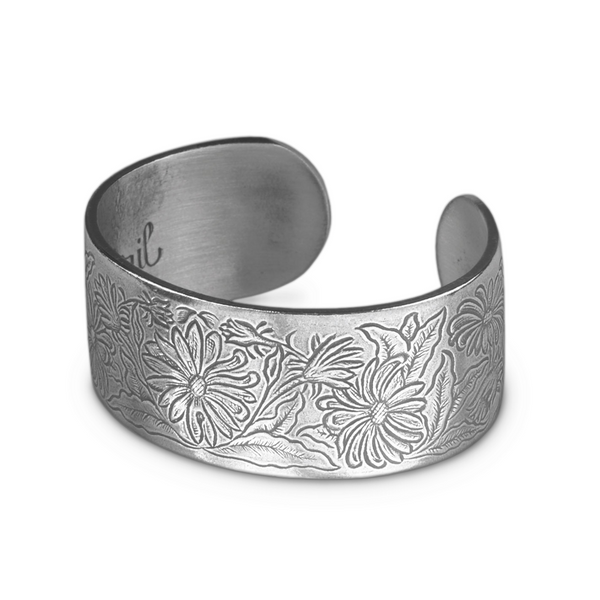 Salisbury Pewter Bracelet, Flower of the Month - April (CFMB-04)