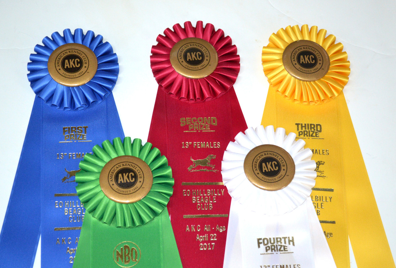 a set of rosettes features 4 of each of the colors shown: blue, red, yellow, green and white