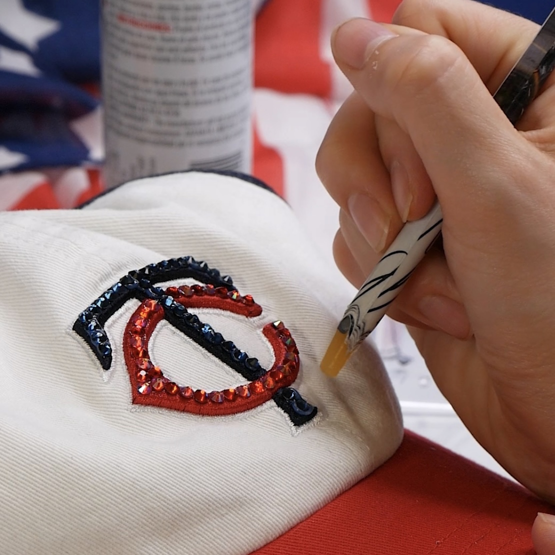 3 Tips To Add Bling to a Baseball Team's Fan Merchandise - Rhinestones  Unlimited, image size:1110x1110