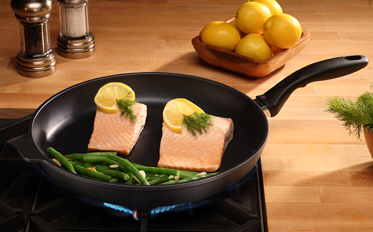 Swiss Diamond Fry Pan, 11 in