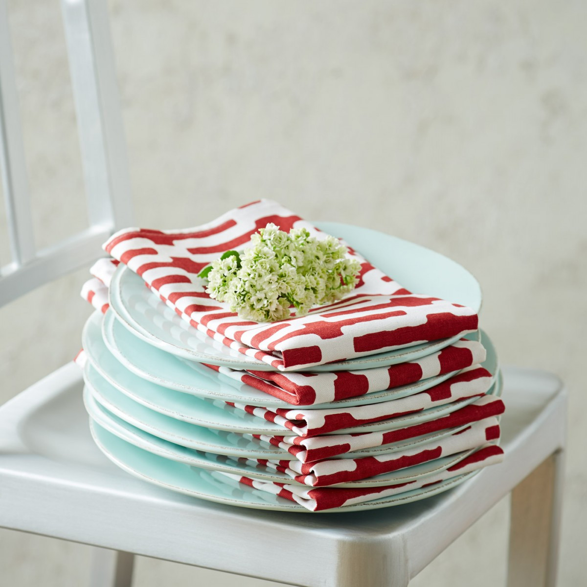 Vietri Lastra Aqua Dinner Plate