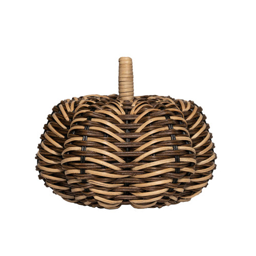 Devon Willow Small Pumpkin

RR09/38
8"D, 8'5"H

Our favorite pick of the patch for Fall decorating and tablescaping, these eye-catching pumpkins are hand-made of beautifully woven abaca, wicker and rattan, for an effect that adds instant autumnal richness wherever you display them.