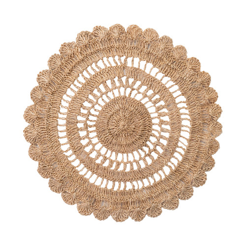 Juliska Macrame Placemat - Natural  Set/4

LM56/38
16"W

Intricately woven Abaca twine and a beautifully scalloped rim is elegant yet laid back - making this placemat ideal for casual al fresco lunches to dinner party table settings.   Spot clean.