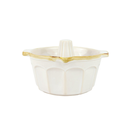 Vietri Italian Bakers White Bundt Pan

ITB-ITB-W2960N
9"L, 10"W, 6.5"H, 2 Qts

Vietri's Italian Bakers from plumpuddingkitchen.com are designed for everyday use and represent the traditional Italian table with scalloped edges and fun pops of color for the holidays. 

Handcrafted of Italian stoneware in Umbria. 

Dishwasher, microwave, freezer, and oven safe.