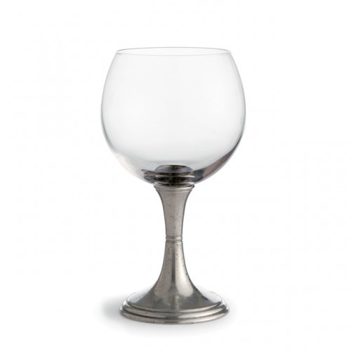 wine glass on the beach Beach Resin Wine Glass – Gypsy Finns main image 1