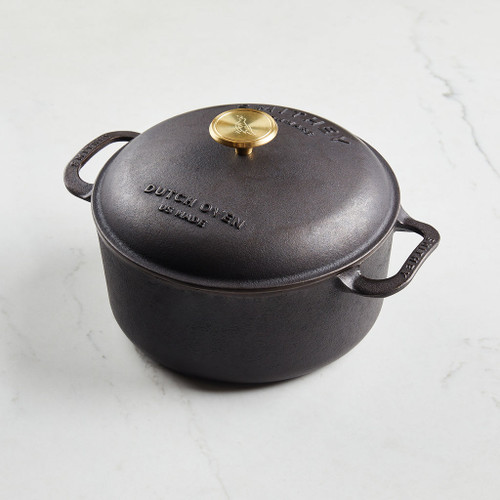 Smithey Cast Iron 7.25 Quart Dutch Oven