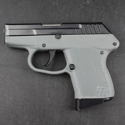 KelTec P32 Pinky Extension pinky grip extension in black attached to magazine and inserted into gun seamlessly.