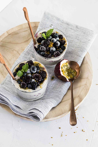 Blueberry Passionfruit Breakfast Pot