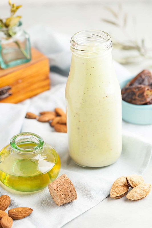 Fig, Banana and Almond Milk Smoothie
