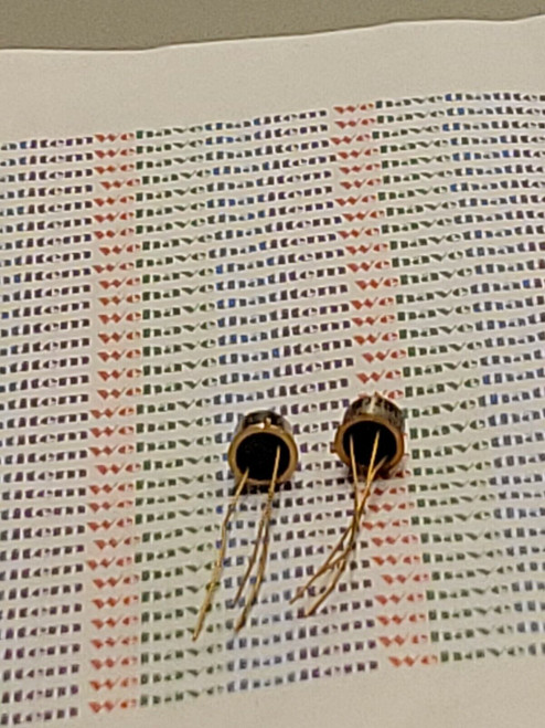 2N2218 / ECG 128 / TRANSISTOR / TO5 / 2 PIECES (qzty)