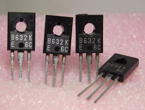 2SB632K / B632K / TRANSISTOR / TO126 / 4 PIECES (qzty)