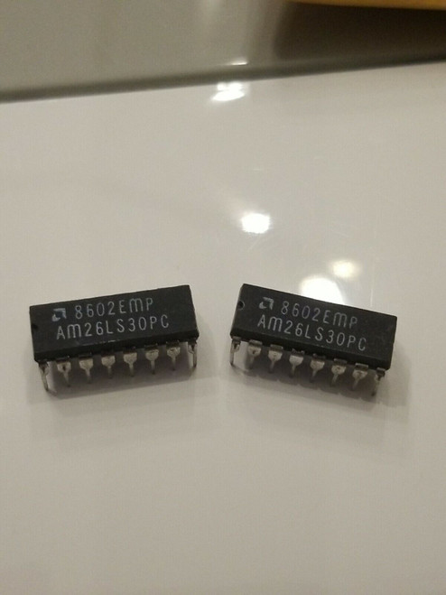 AM26LS30PC / AMD / IC / 2 PIECES (qzty)