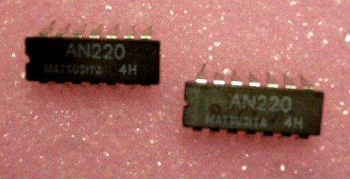AN220 / COMPARABLE TO ECG1061, NTE1061 / IC / DIP / 2 PIECES  /  (qzty)