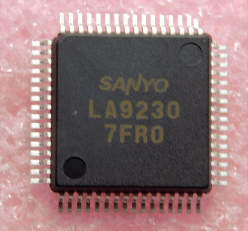 LA9240M / IC / SURFACE MOUNT / 2 PIECES (qzty)