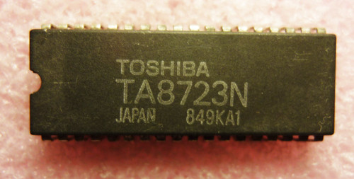 TA8720AN / IC / DIP / 2 PIECES (QZTY)