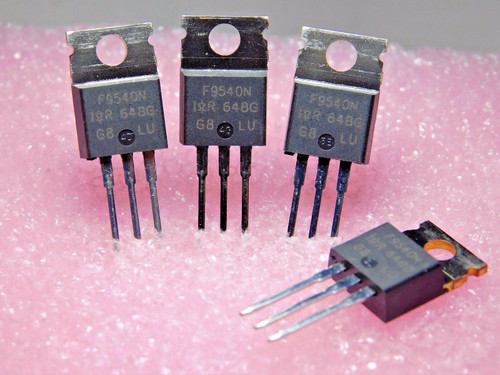 IRFE40 / FET / 2 PIECES (qzty)