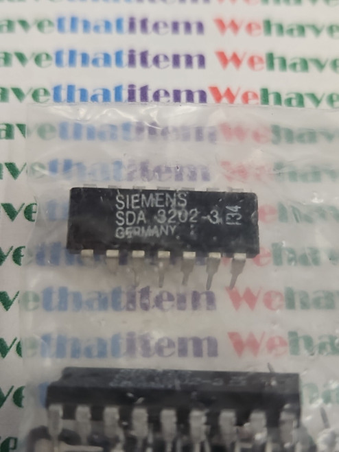 SDA2030-A009 / IC / DIP / 1 PIECES  (qzty)
