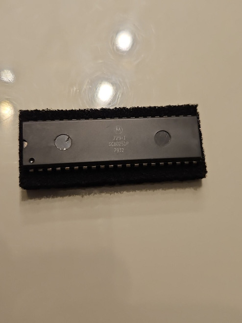 SC80251P / IC  / DIP / MOTOROLA / 1 PIECE (qzty)