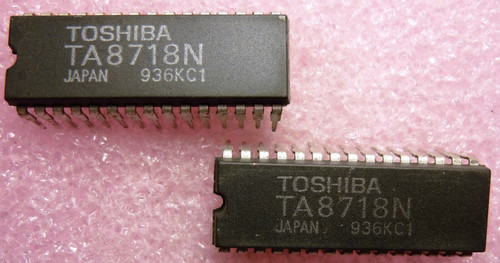 TA8718N / IC / DIP / 2 PIECES (qzty)