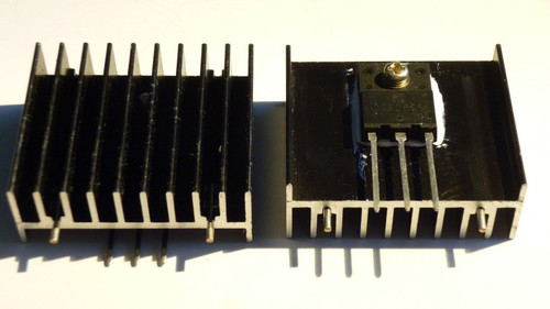 2SK2655 / ON HEAT SINK / FET / 2 PIECES (qzty)