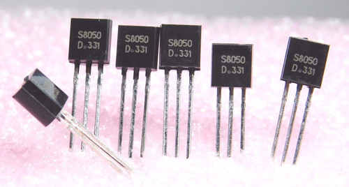 S8050 / TRANSISTOR / TO92 / 6 PIECES  (qzty)