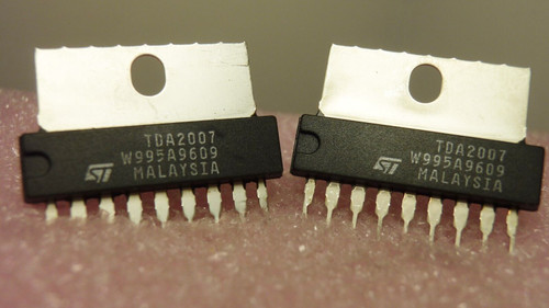 TDA2007/ IC / SIP / 2 PIECES  (qzty)
