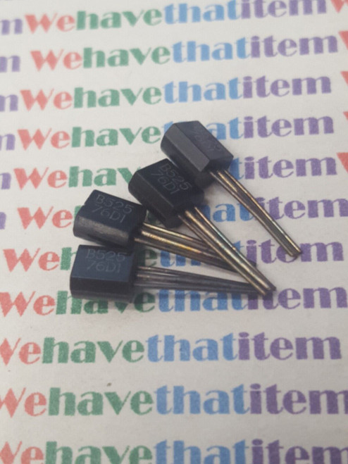 2SB525 / TRANSISTOR / 4 PIECES (qzty)