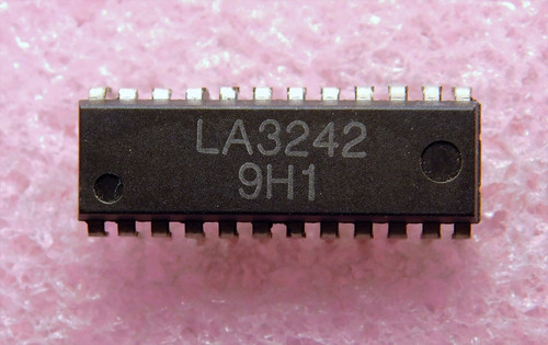 LA3242 / IC / DIP 1 PIECE (qzty)