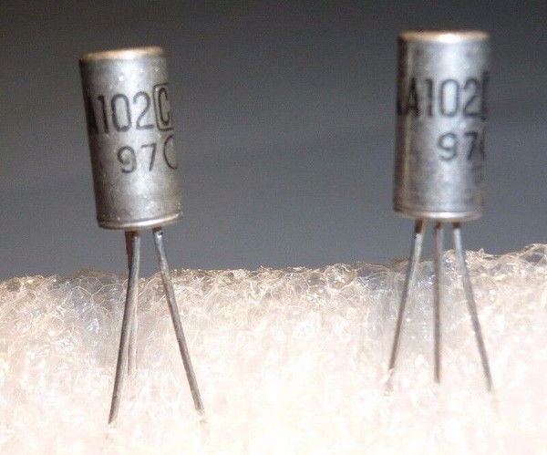 2SA102 / TRANSISTOR  / 2 PIECES (qzty)