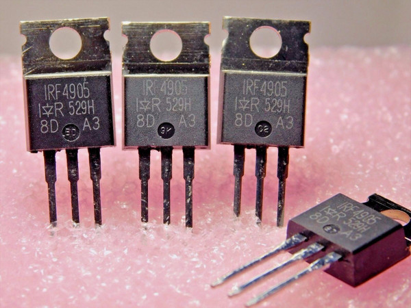 IRF4905 / FET / TO220 / 4 PIECES (qzty)