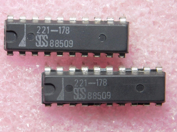 221-178 / ZENITH IC / DIP / 2 PIECES (qzty)