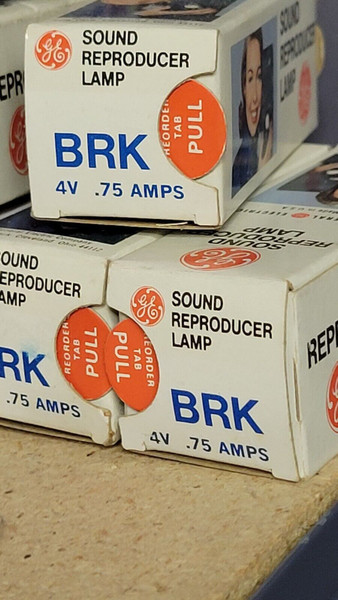 BRK / REPLACES DFD /  PROJECTION LAMP, BULB / .75A/T5 / 4V  / 1 PIECE (qzty)