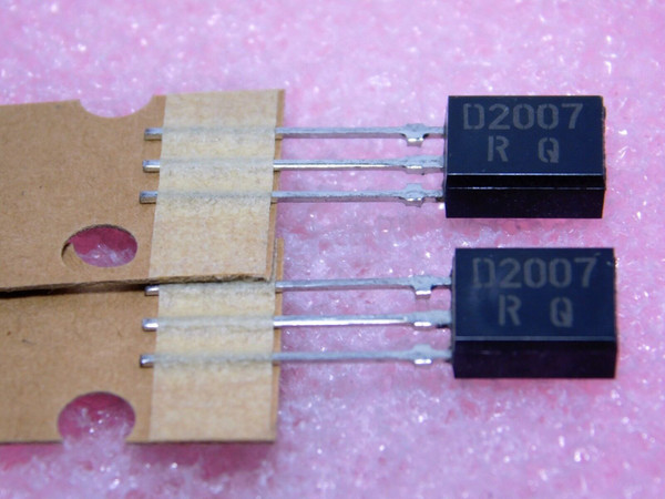 2SD2007 / D2007 / TRANSISTOR / 2 PIECES (qzty)