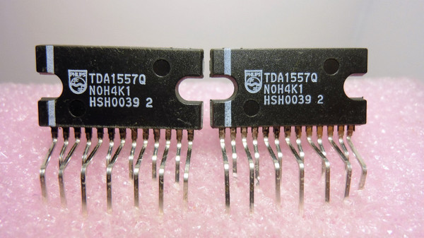 TDA1558Q / IC / SIP / 2 PIECES  (qzty)