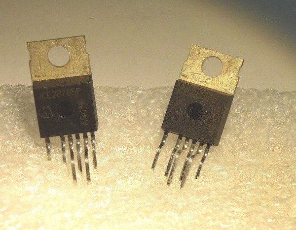 ICE3B5065P / SWITCHING REGULATOR / TO220 CASE / 4 PIECES  (qzty)