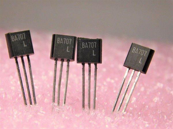 BA707 / IC / TO92 / 4 PIECES (qzty)