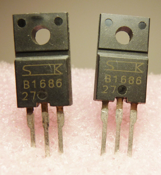 2SB1686 / TRANSISTOR  / 2 PIECES (QZTY)