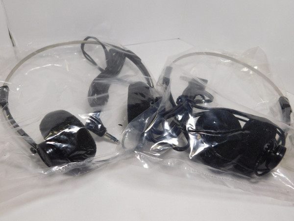 HEADPHONES / 2 PIECES (qzty)
