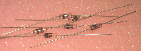1S32 / IS32 / DIODE / 6 PIECES (qzty)