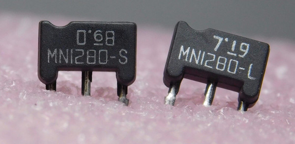 MN1280-S & MN1280-L / POWER UP RESET DETECTOR /1 PIECE EACH =1 PAIR (qzty)