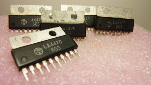 LA4420 / COMPARABLE TO ECG1211, NTE1211 / IC / SIP / 5 PIECES /  (qzty)