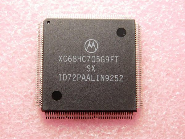 XC68HC705G9FT / IC / SURFACE MOUNT / 1 PIECE (qzty)